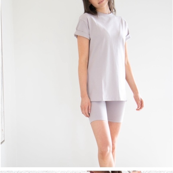 PRIV Everyday Set, Tee Shirt and Bike Shorts Set, Stretchy, Sizes S & M - Picture 2 of 7